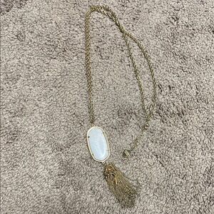 Kendra Scott rayne Gold Necklace with White Pendant